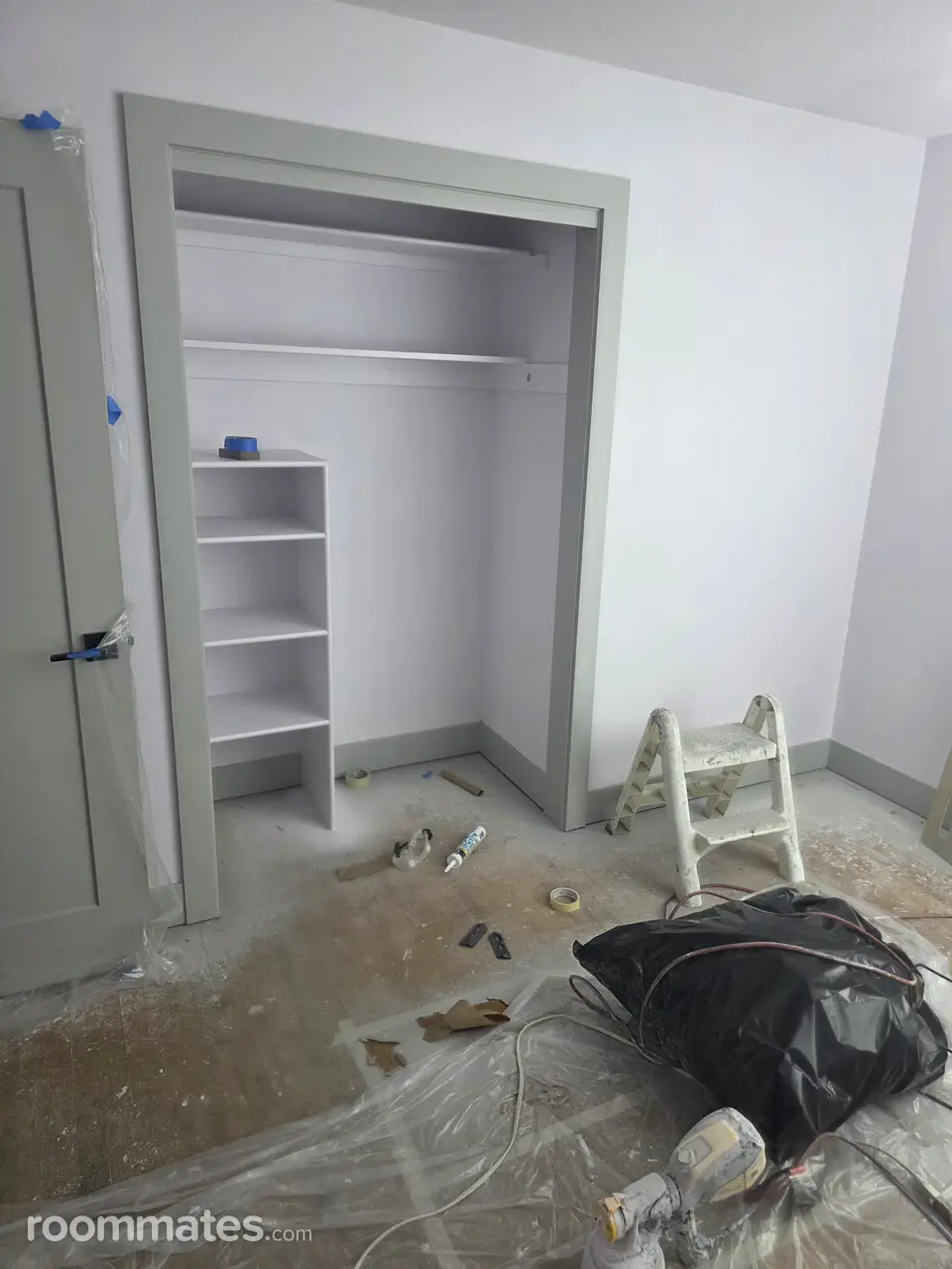 Profile photo 1 of 4