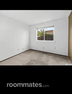 Room for rent in Reno, NV $800, house