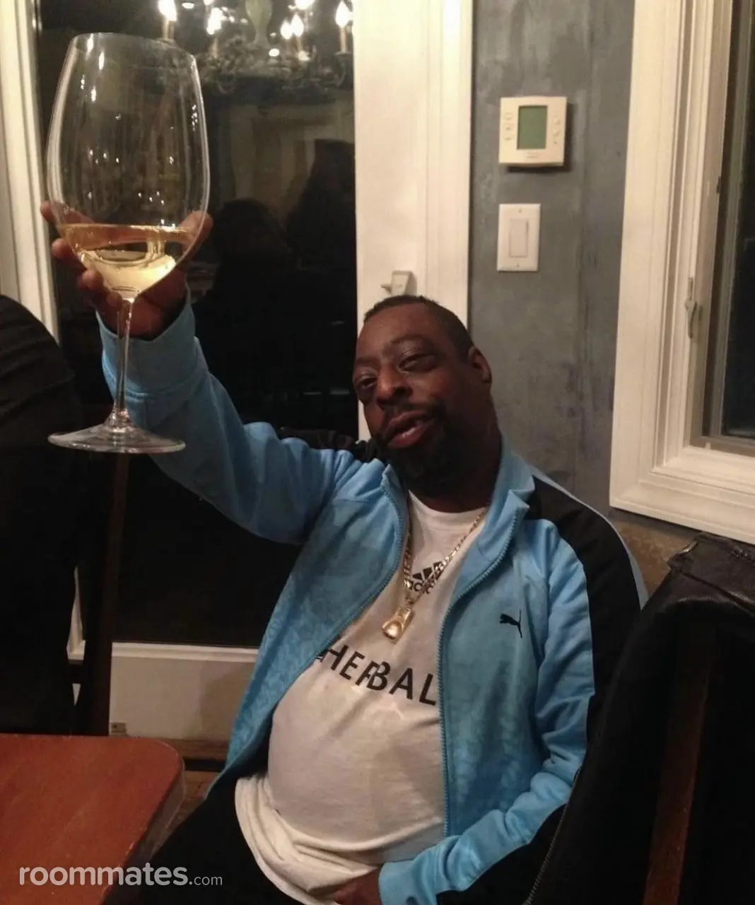 Profile photo 9 of 9