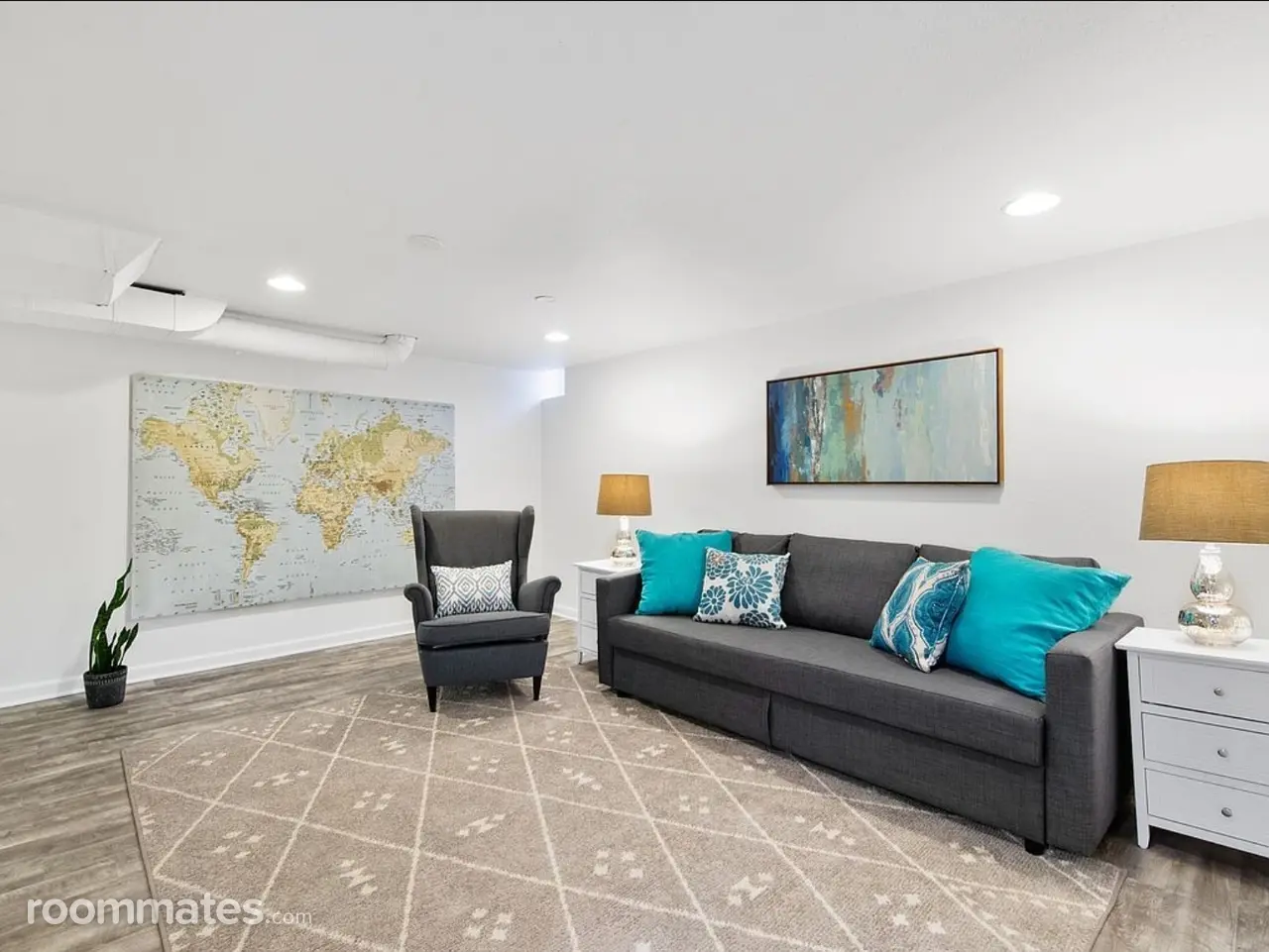 Profile photo 8 of 10