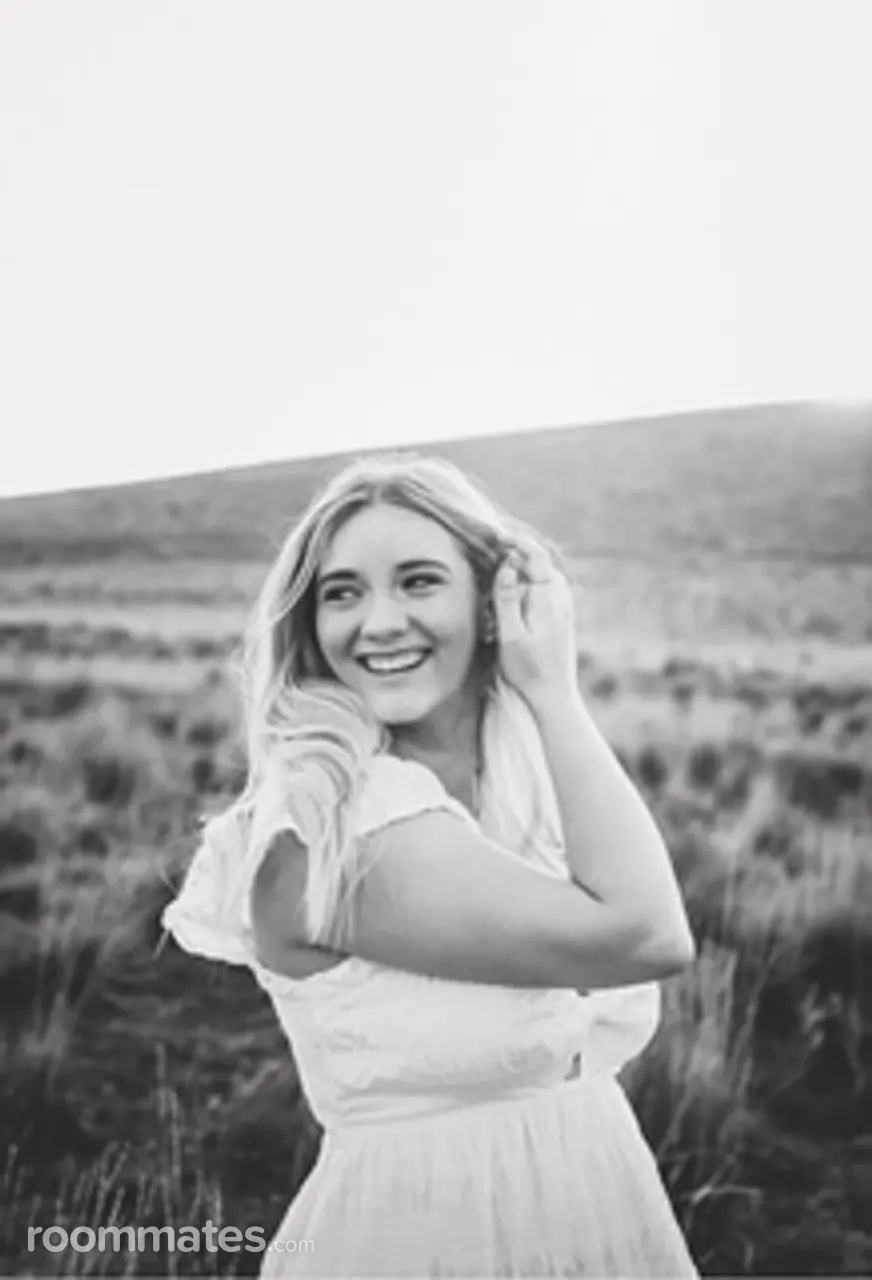 Profile photo 1 of 1