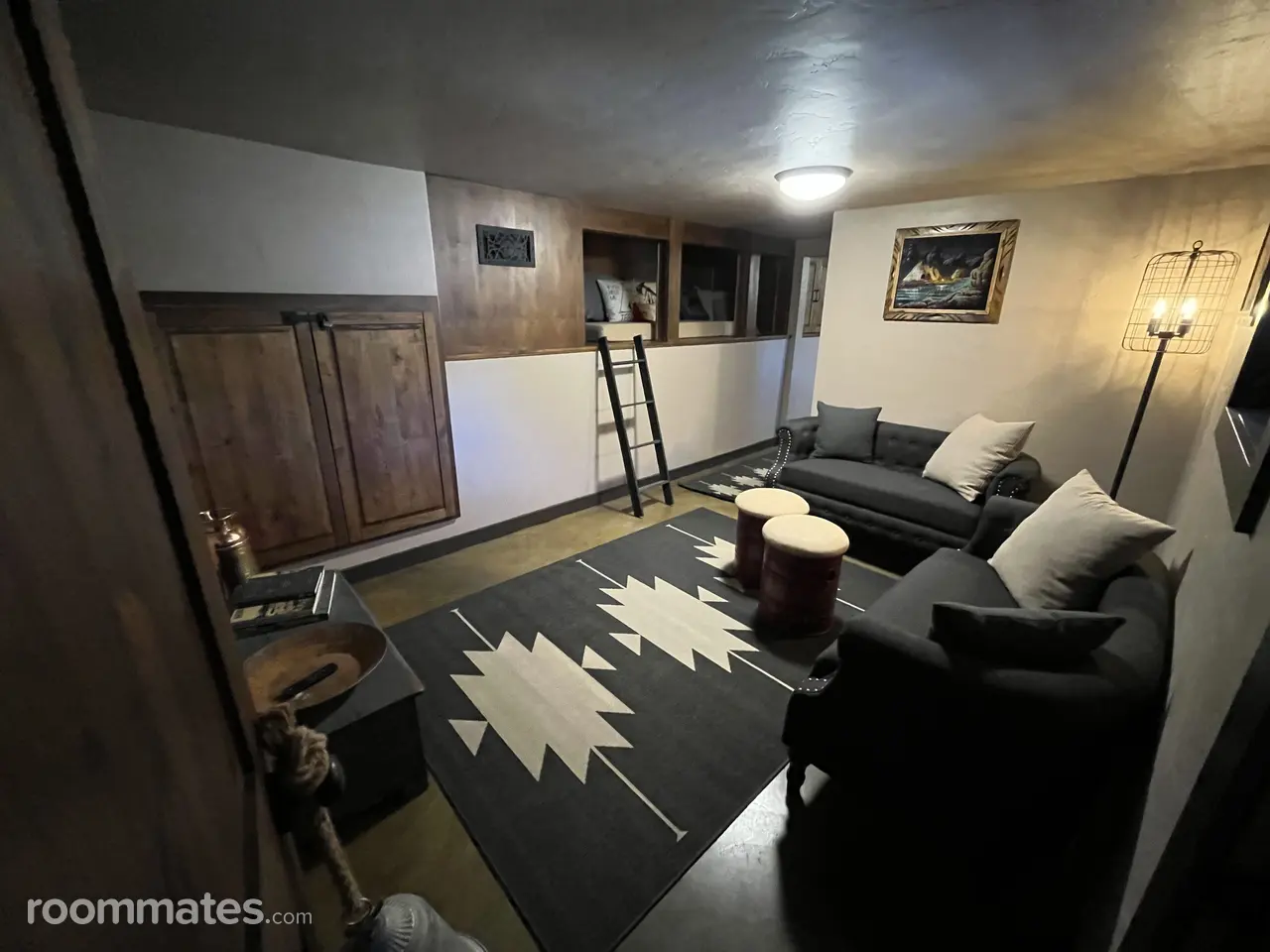 Profile photo 10 of 11