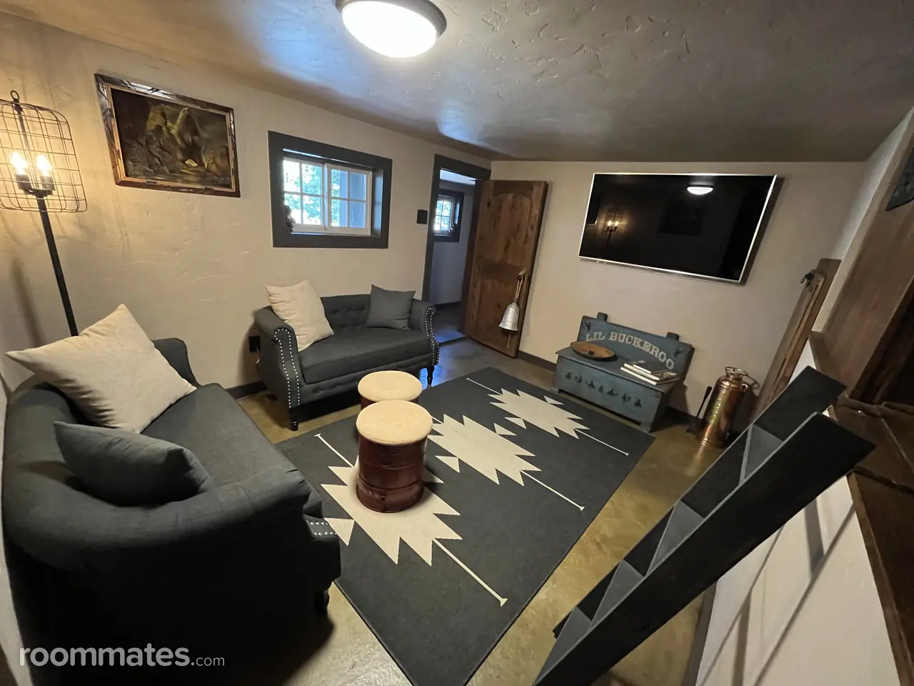 Profile photo 2 of 11