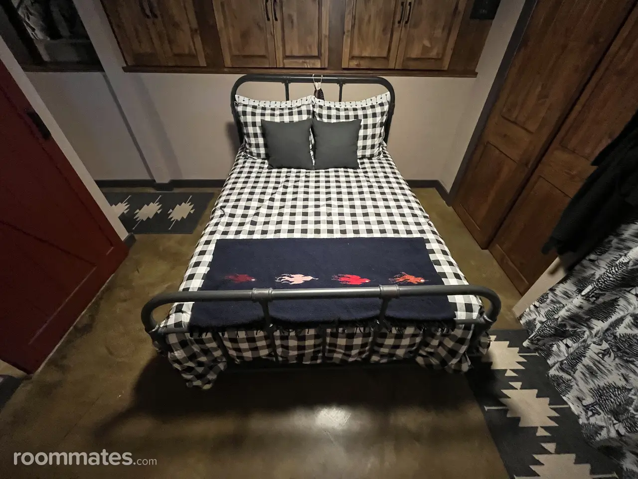 Profile photo 6 of 11