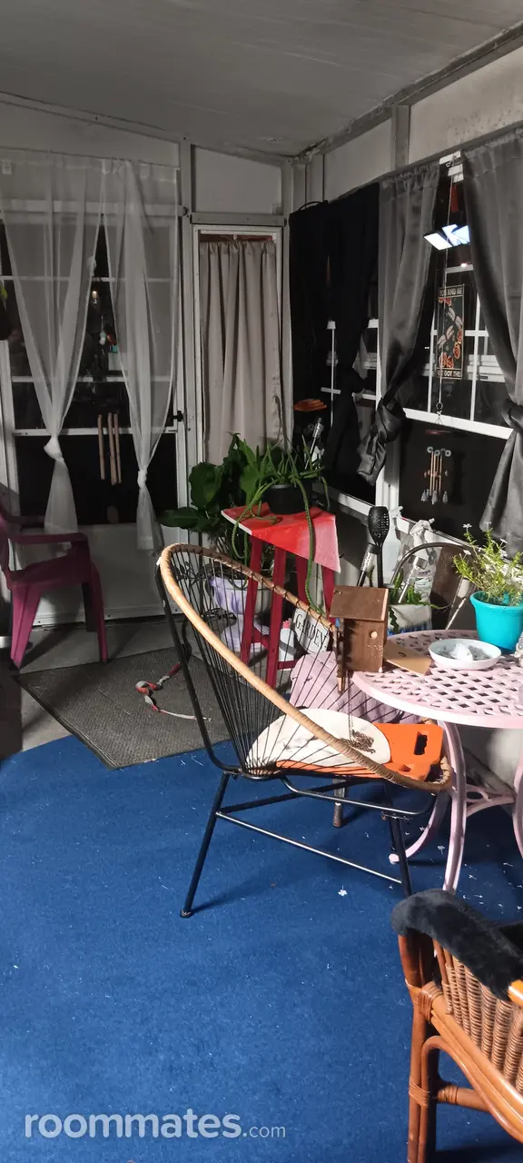 Profile photo 7 of 8