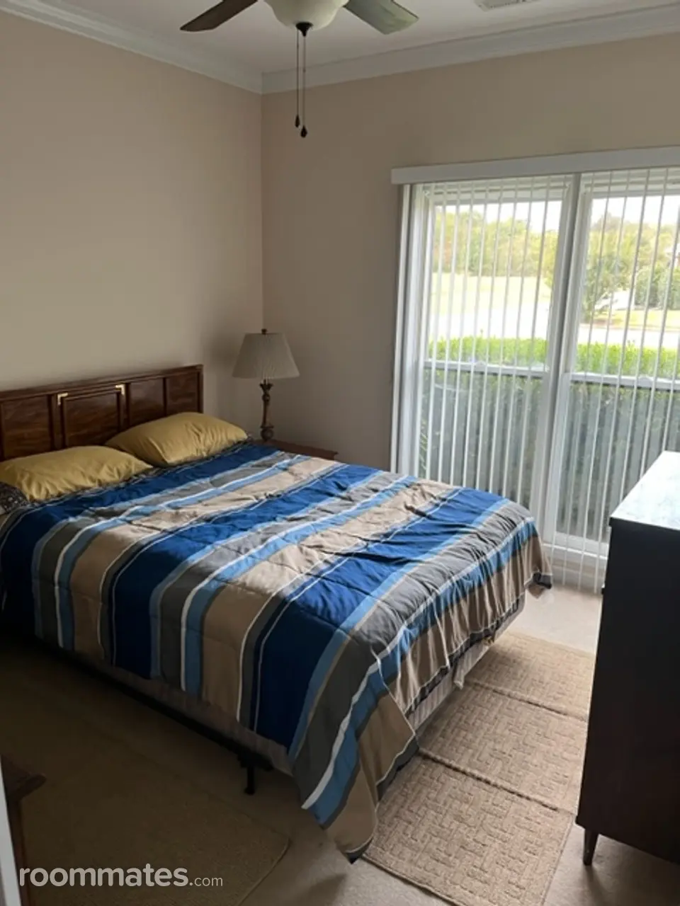 Profile photo 1 of 4