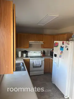 Room for rent in Colorado Springs, CO $950, house