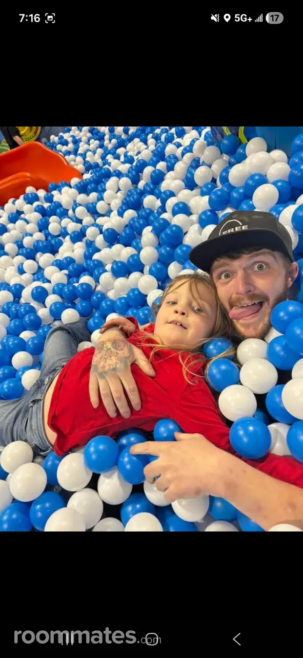 Profile photo 3 of 6