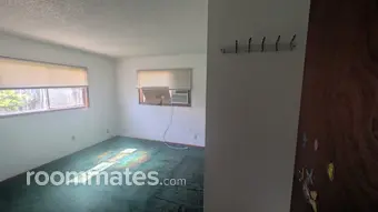 Room for rent in Whittier, CA $900, house