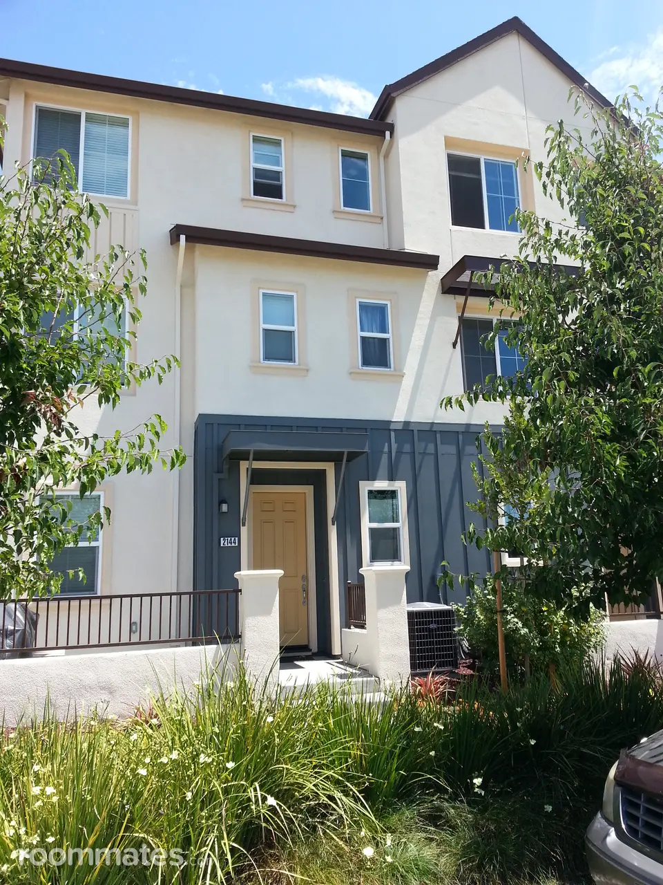 Profile photo 6 of 8