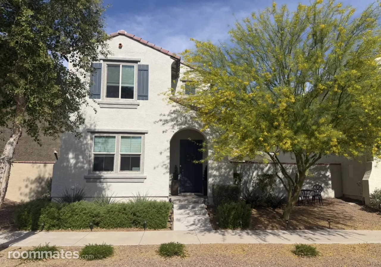 Profile photo 11 of 21