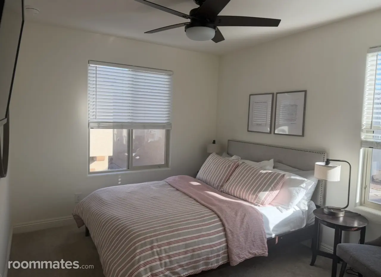 Profile photo 15 of 21