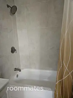 Room for rent in Washington, DC $1200, house