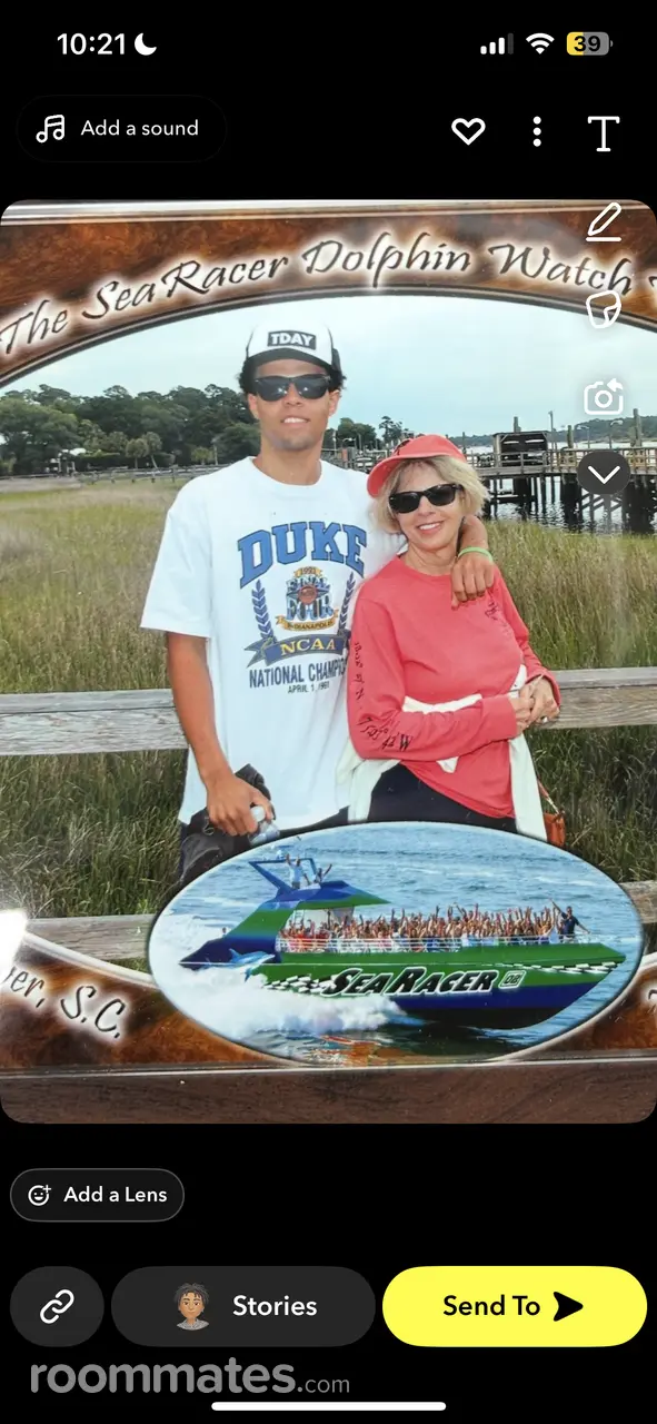 Profile photo 7 of 11