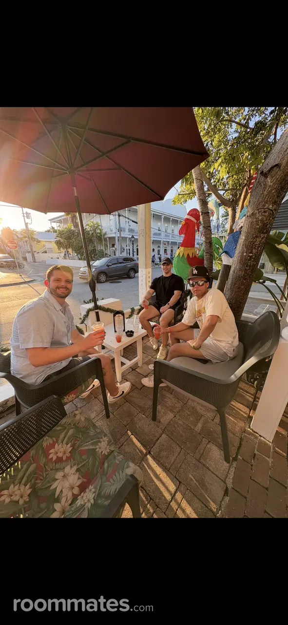 Profile photo 9 of 11