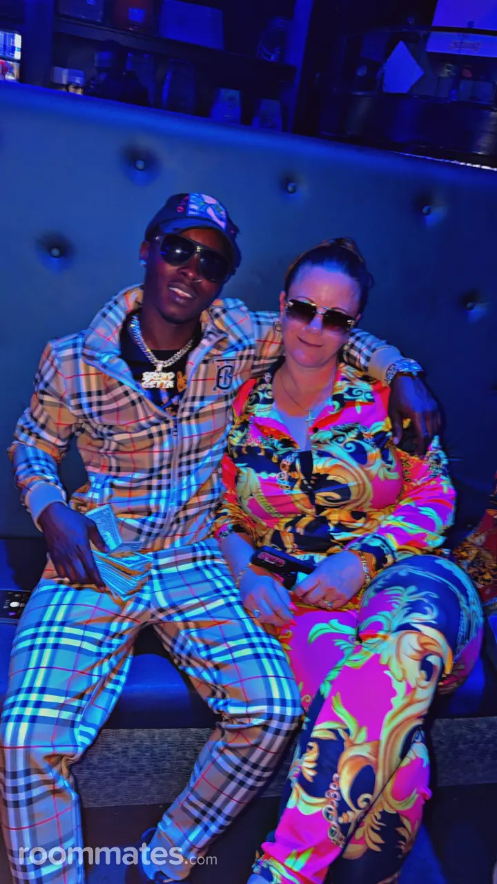 Profile photo 2 of 2