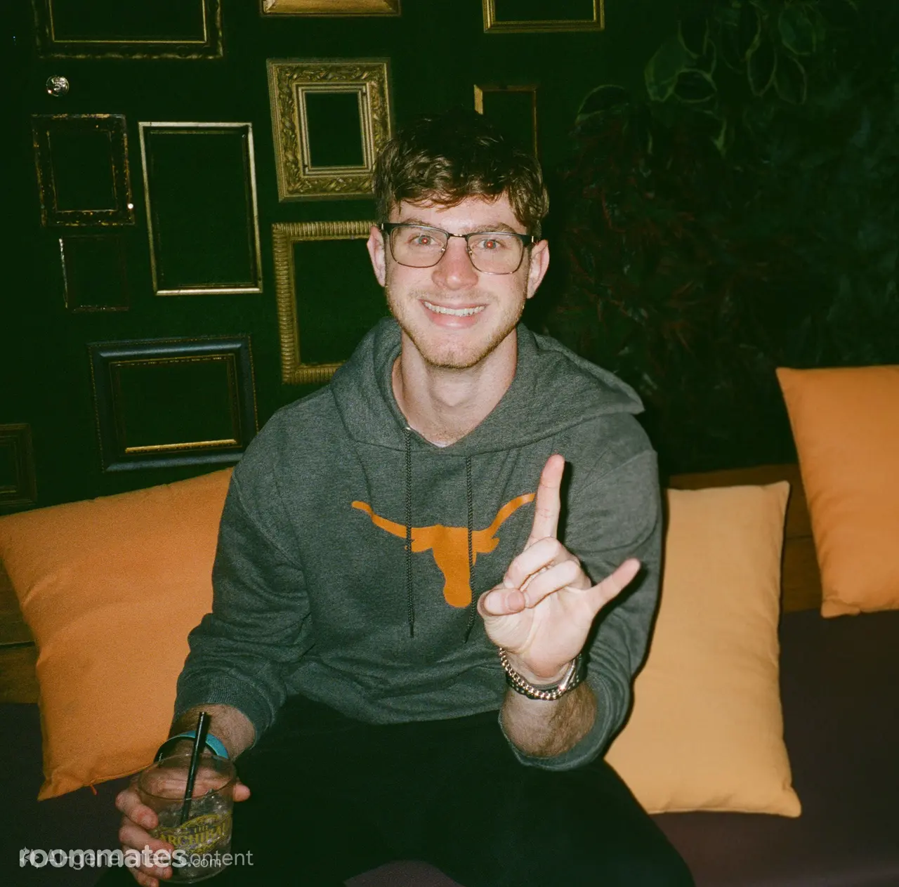 Profile photo 1 of 1