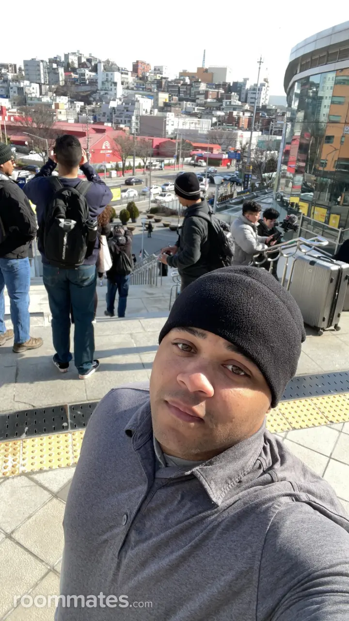 Profile photo 3 of 8