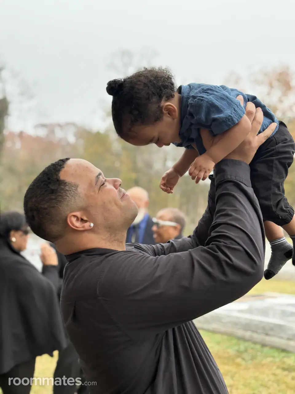 Profile photo 6 of 8