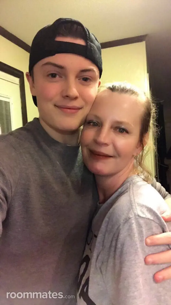 Profile photo 4 of 11