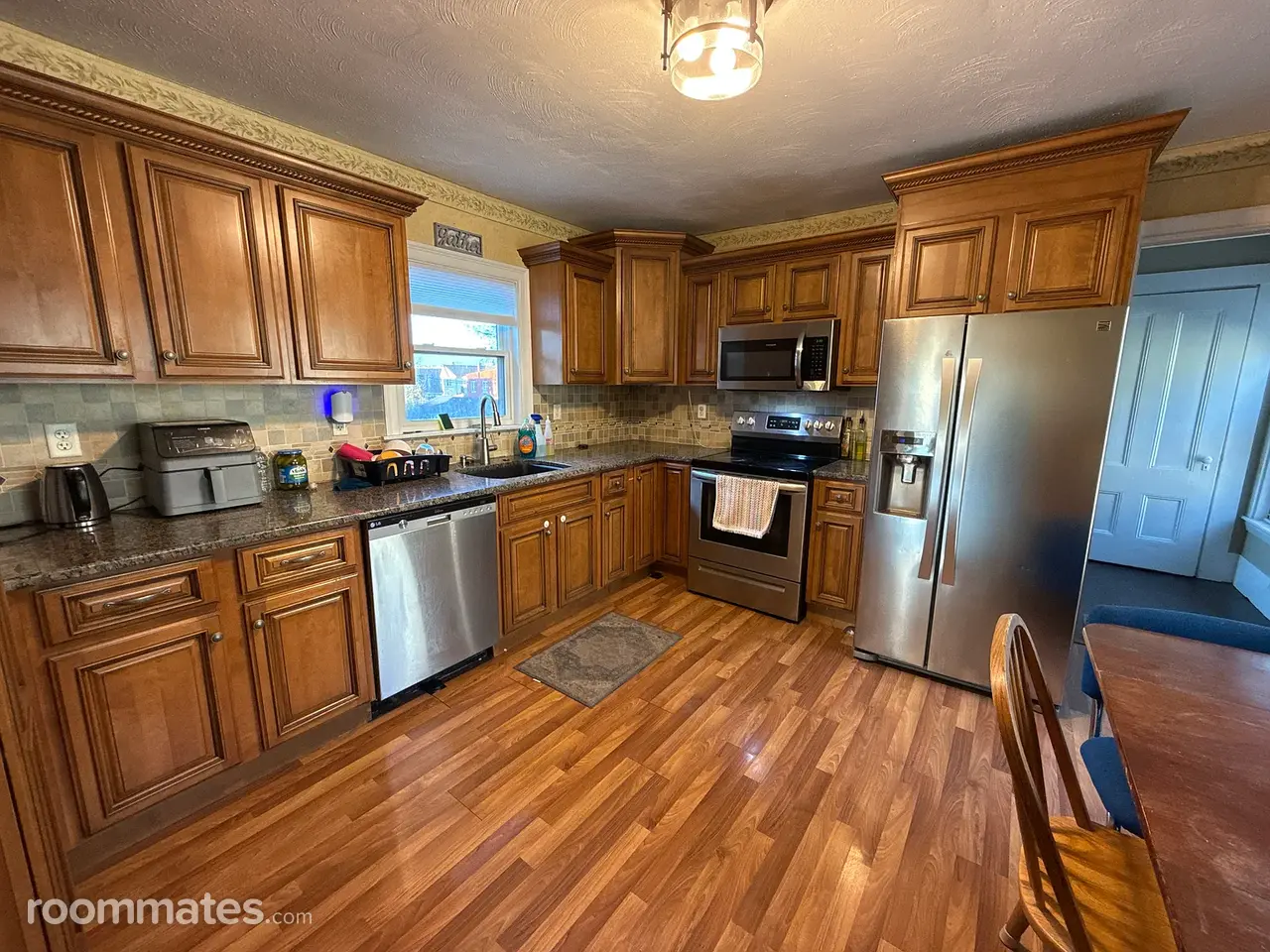 Profile photo 2 of 7