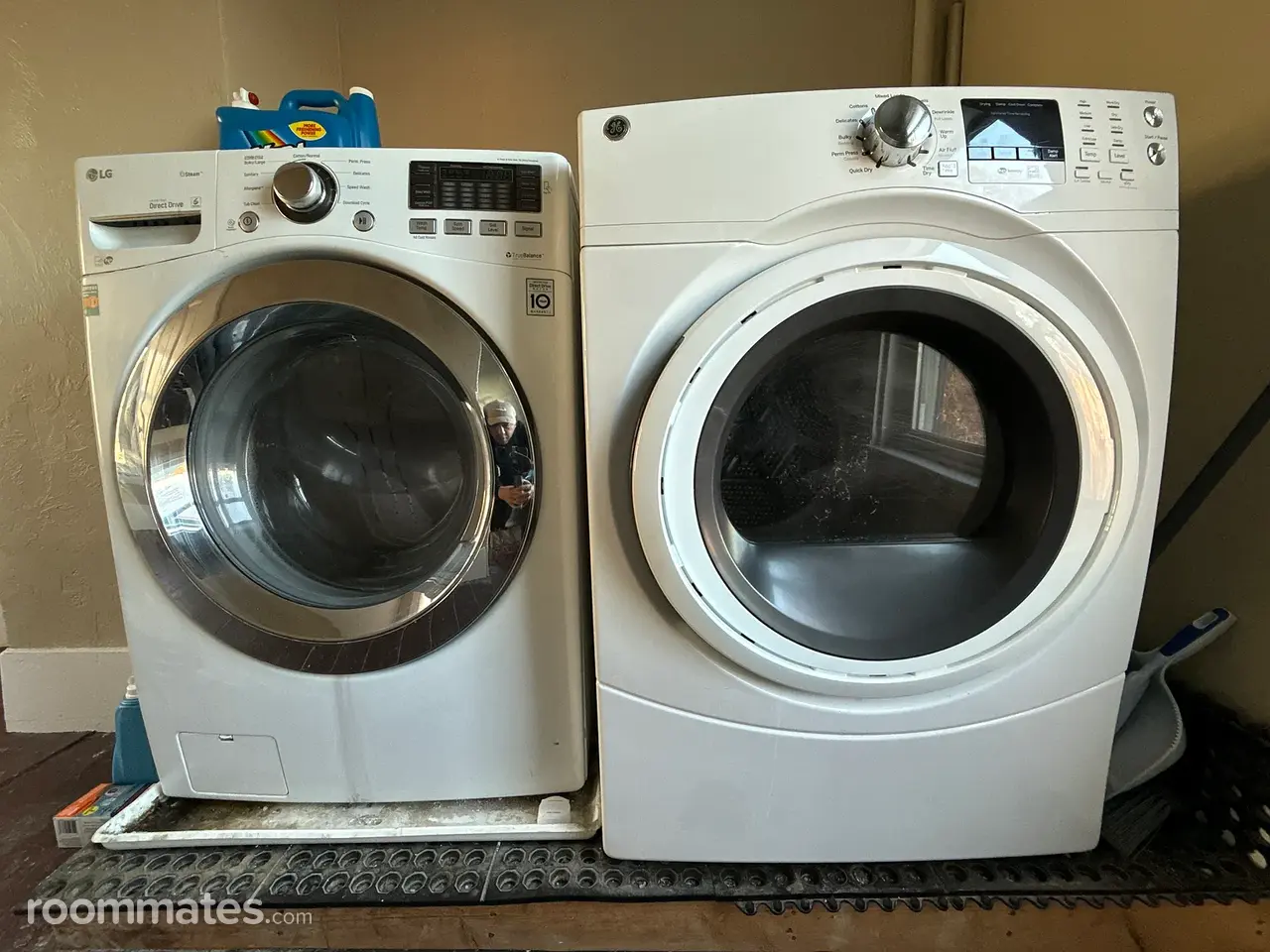 Profile photo 4 of 7