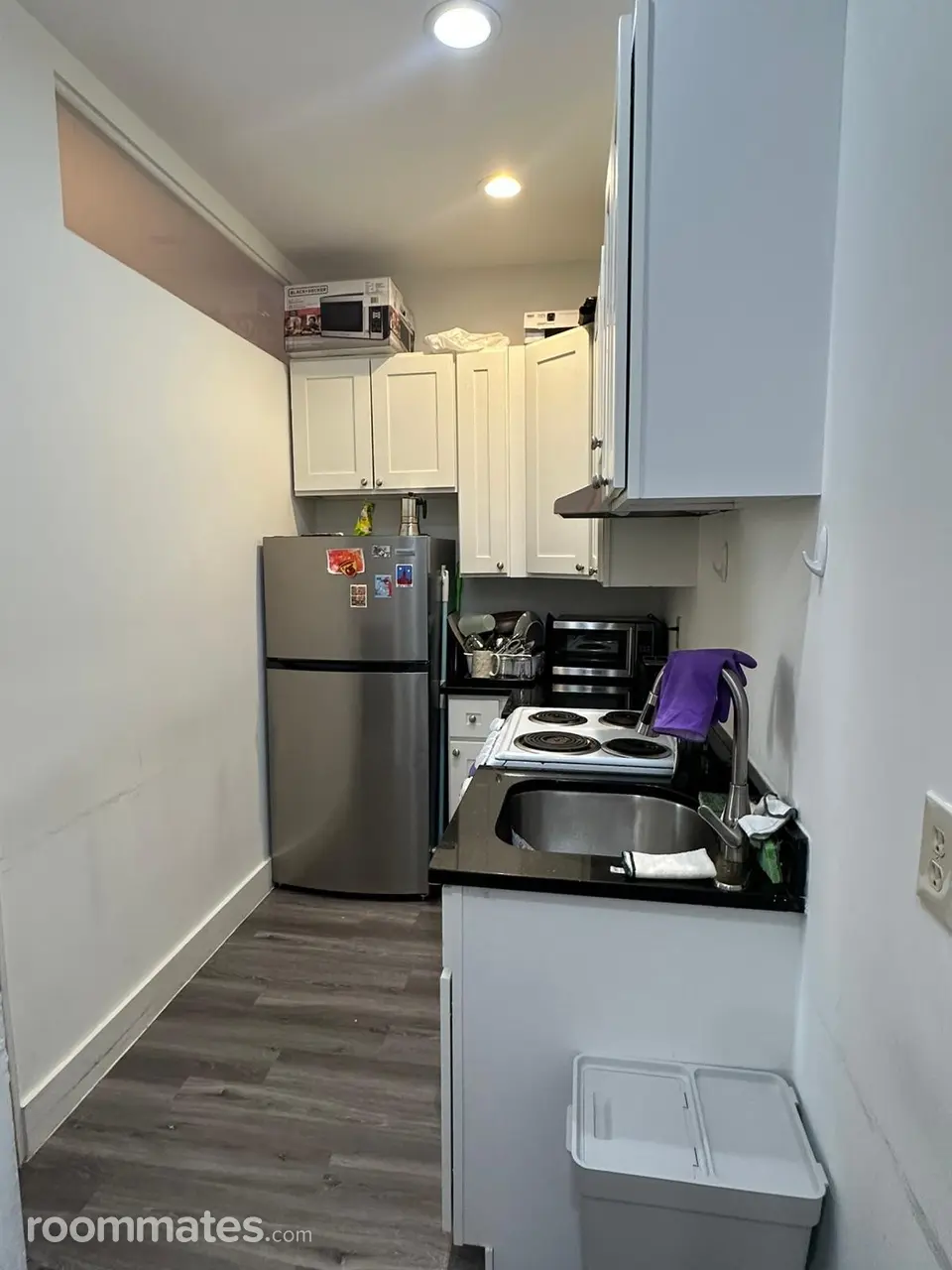 Profile photo 9 of 11