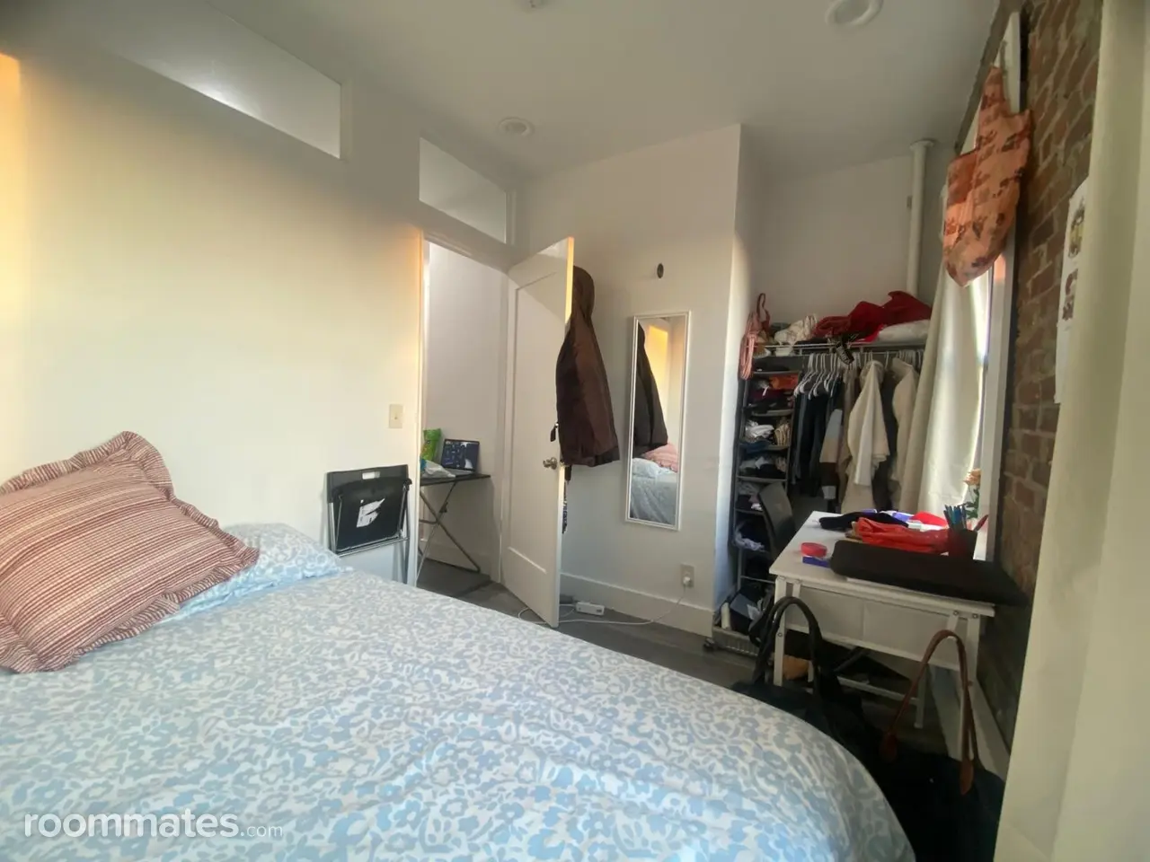 Profile photo 4 of 11