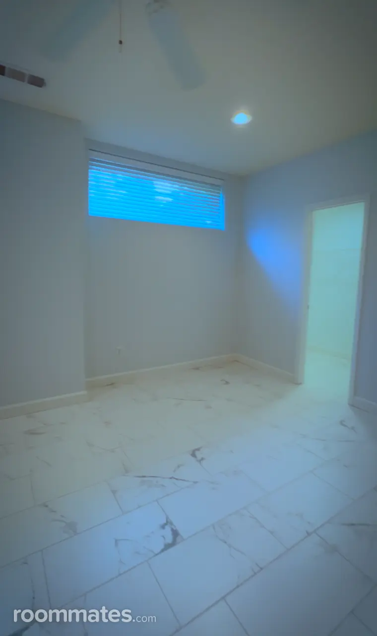 Profile photo 1 of 8