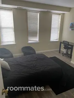 Room for rent in Baltimore, MD $700, townhouse