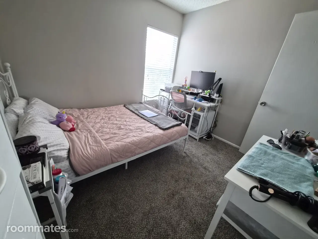 Profile photo 2 of 6