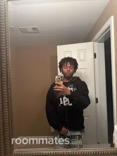 Roommate looking Kissimmee, FL, $2000