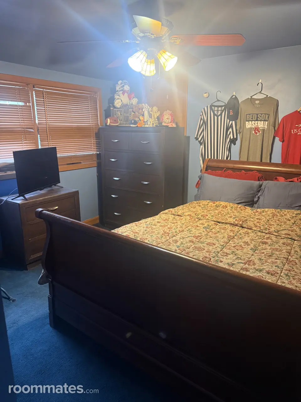 Profile photo 4 of 6