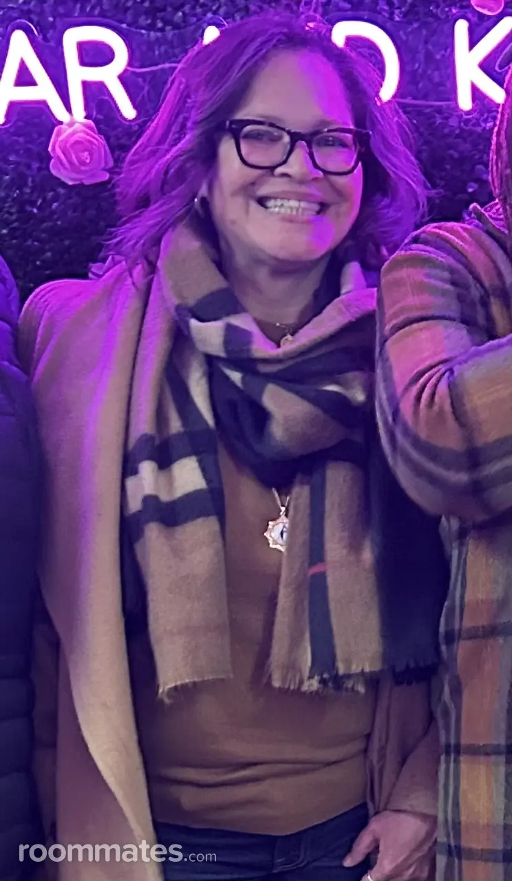 Profile photo 5 of 6