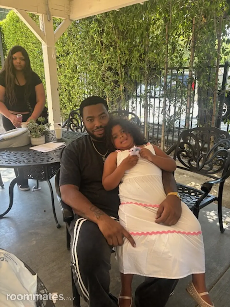 Profile photo 1 of 1