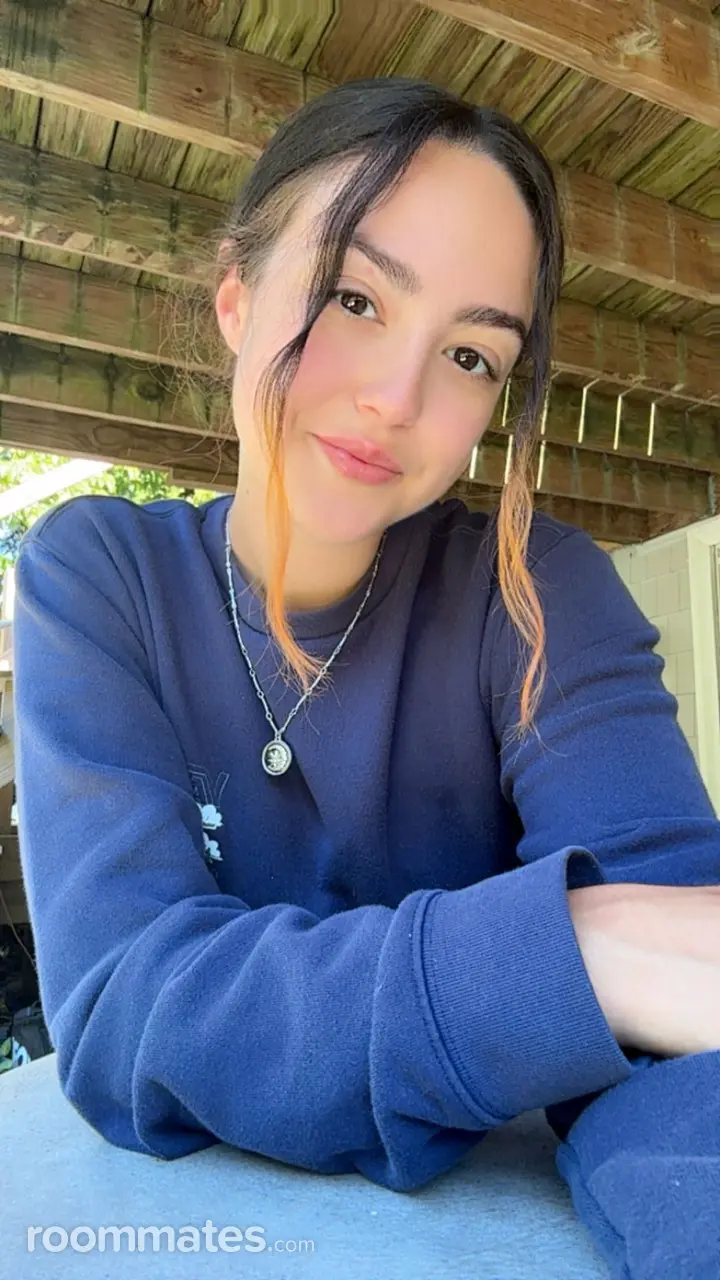 Profile photo 1 of 1