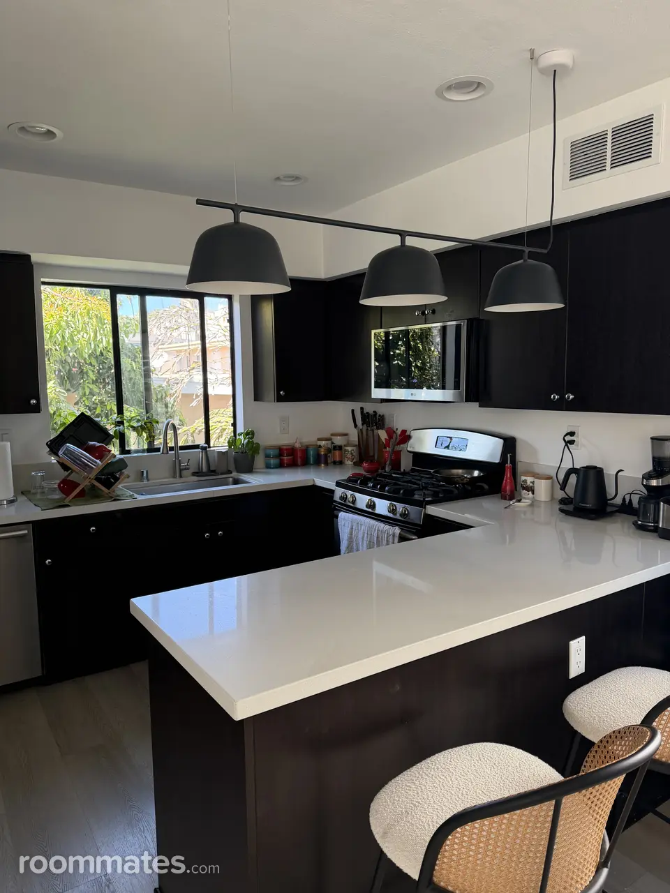 Profile photo 5 of 11