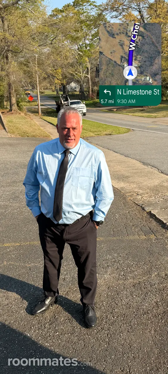 Profile photo 5 of 10