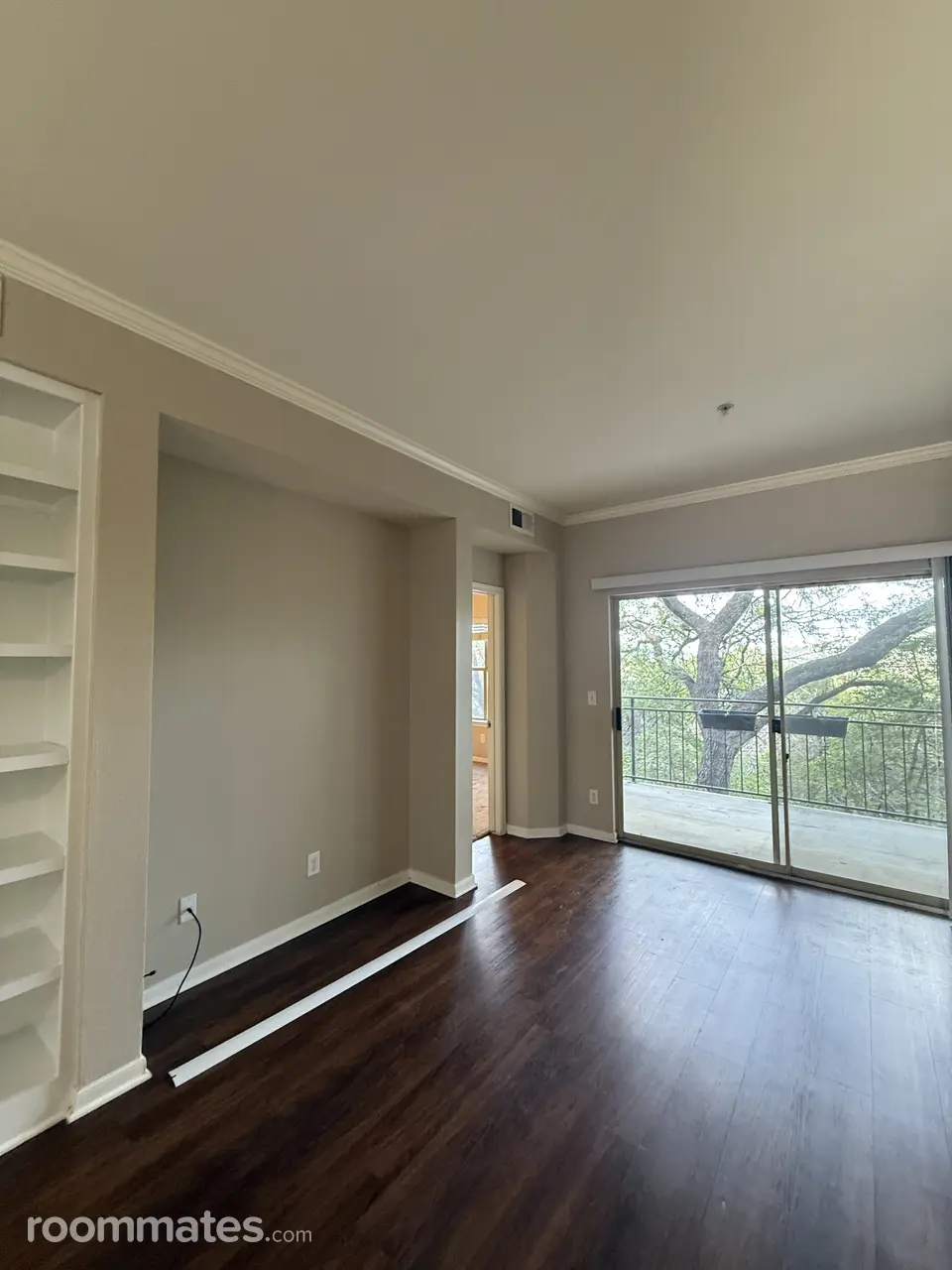 Profile photo 6 of 9