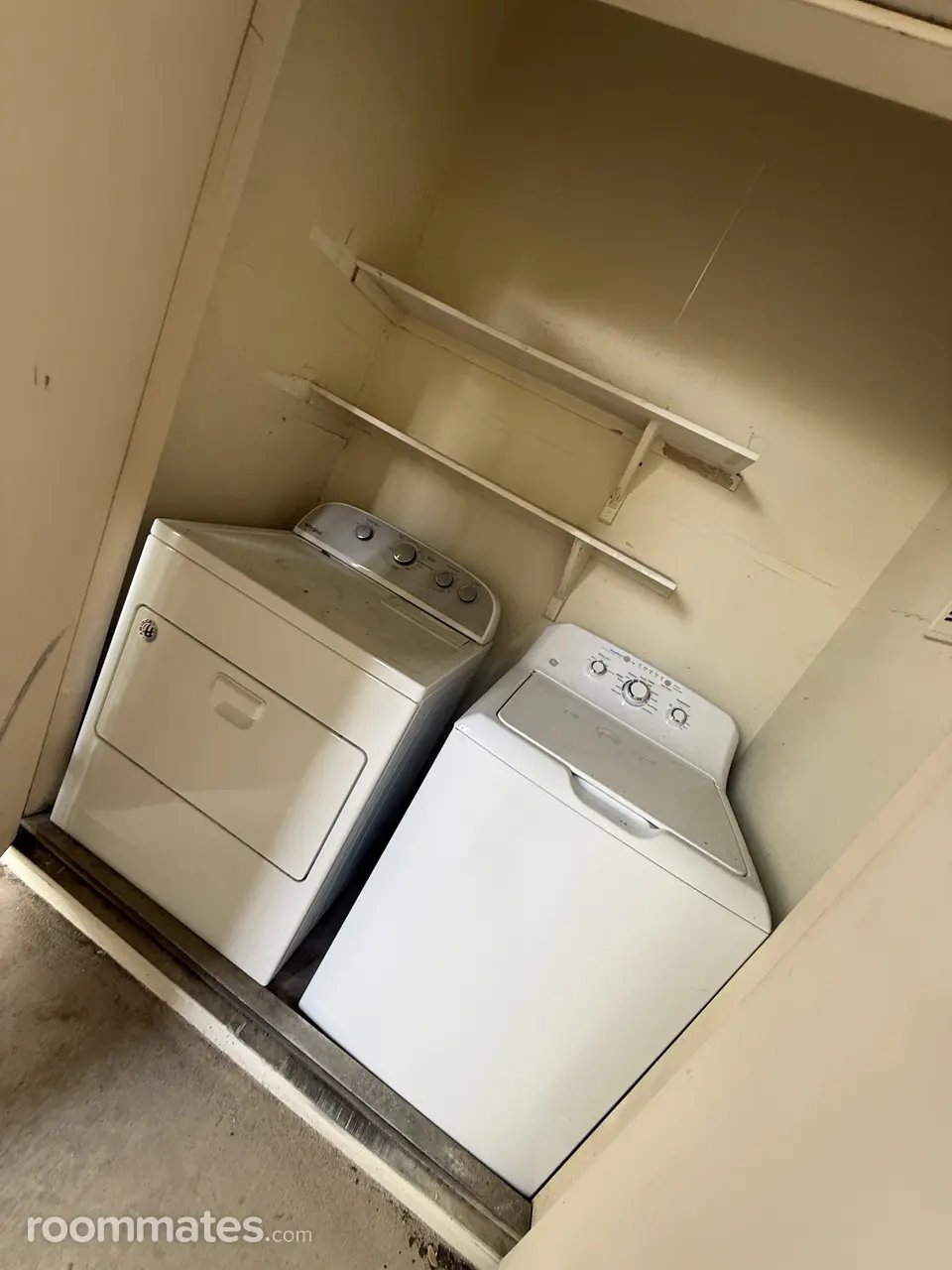 Profile photo 3 of 9