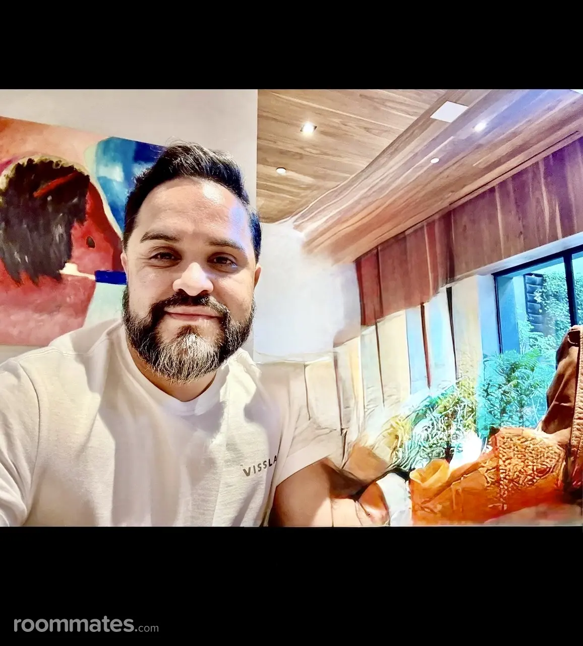 Profile photo 1 of 1