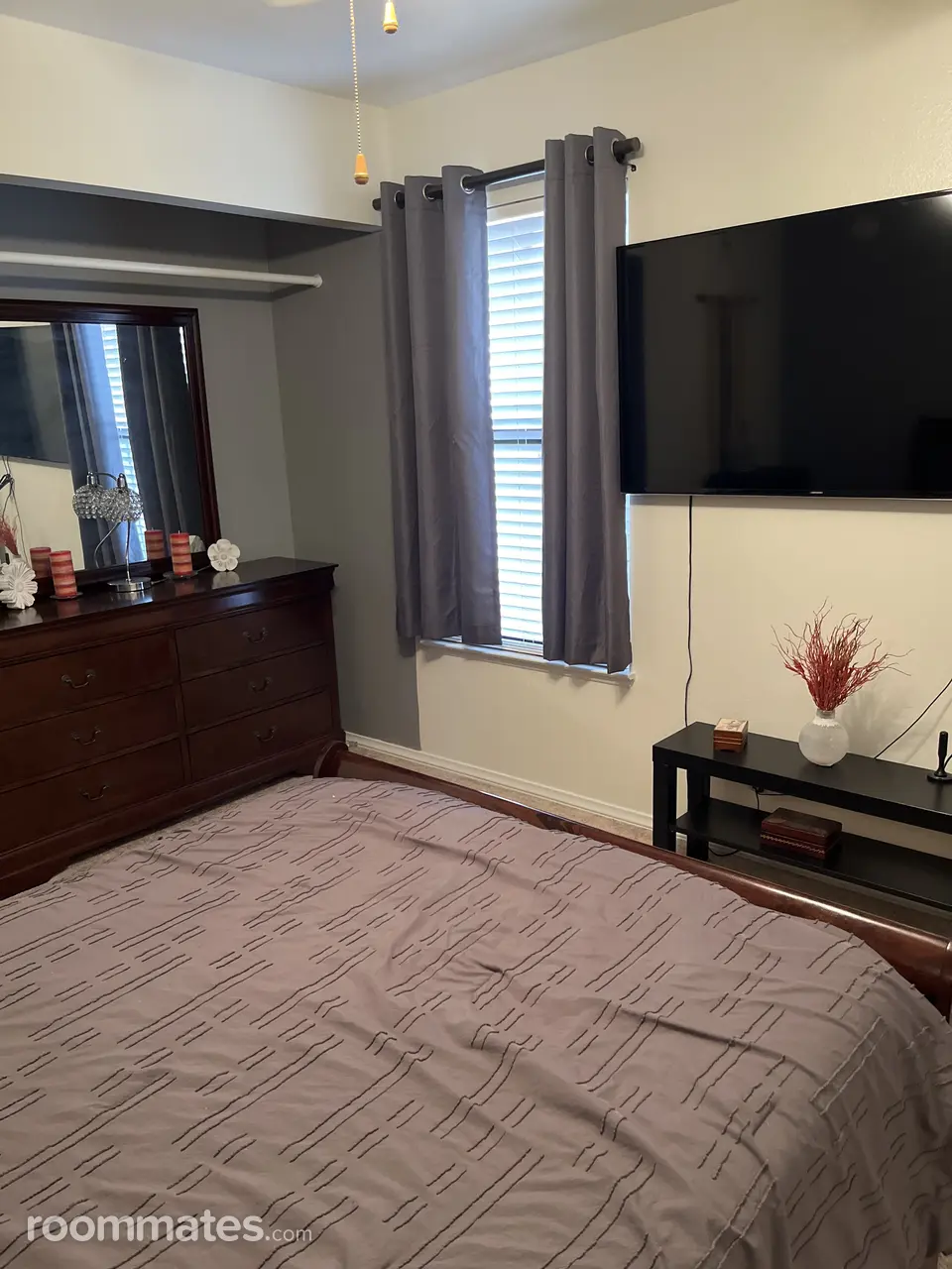 Profile photo 5 of 6