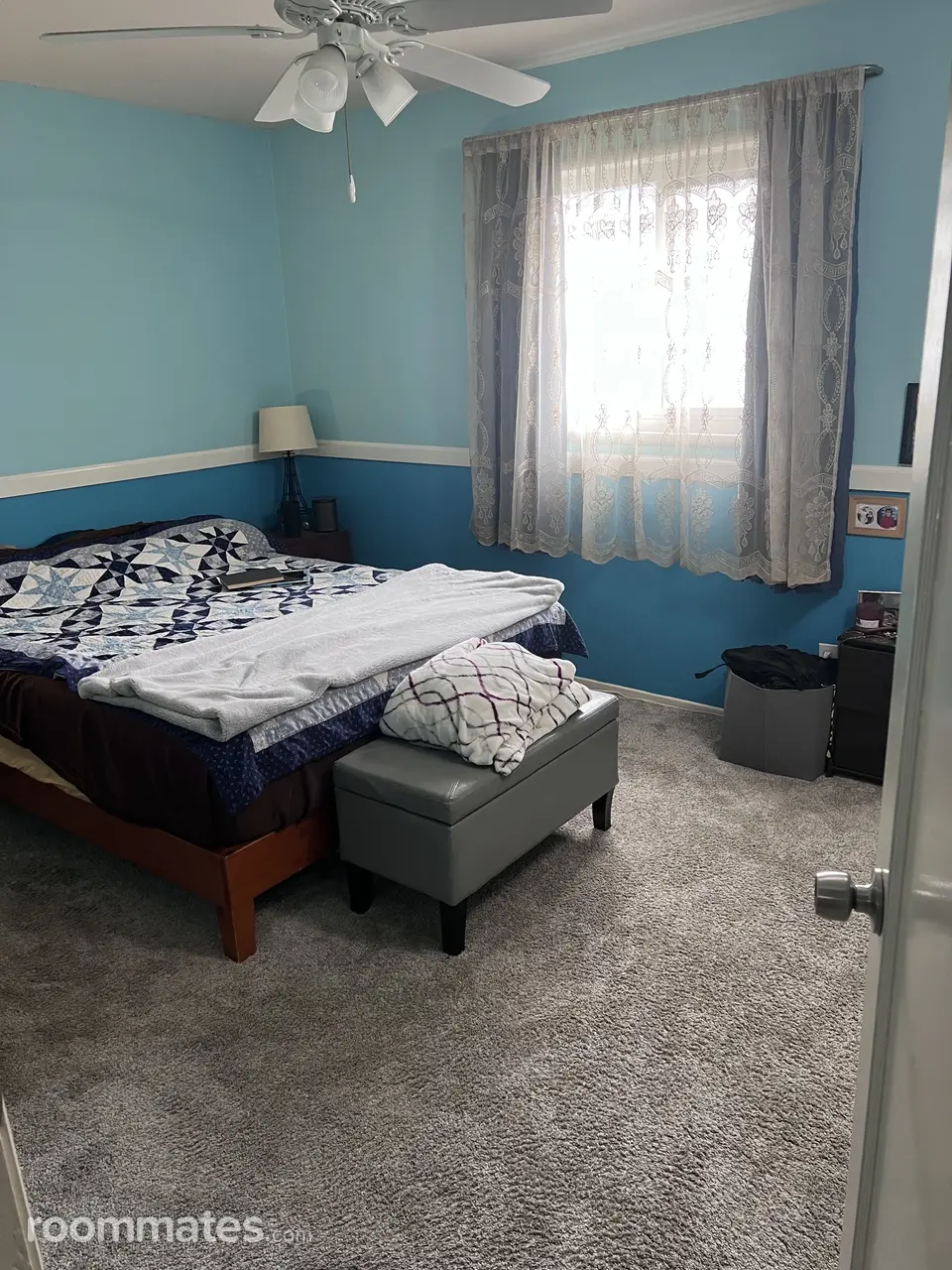 Profile photo 3 of 11