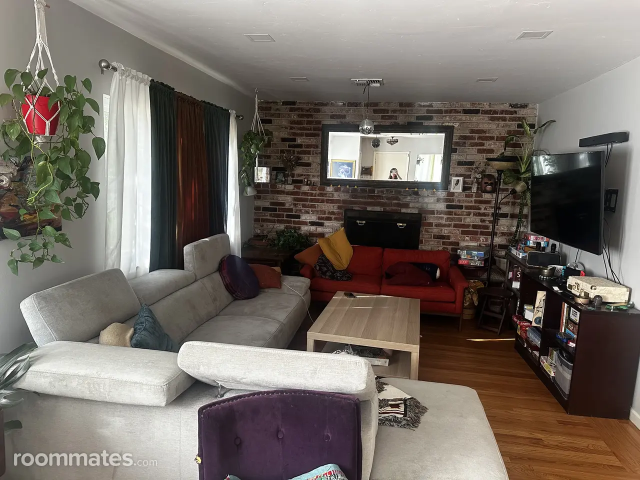 Profile photo 8 of 11