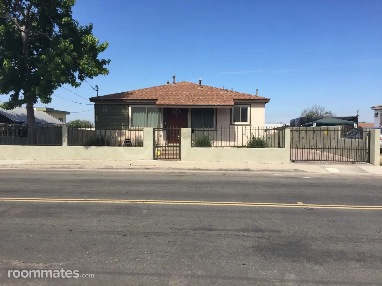 Profile photo 4 of 8