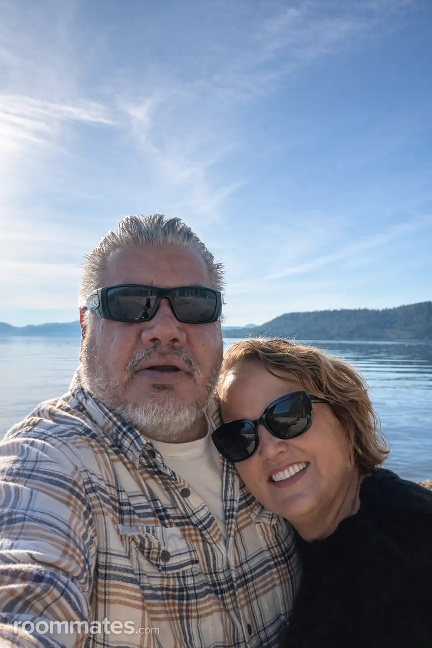 Profile photo 11 of 11