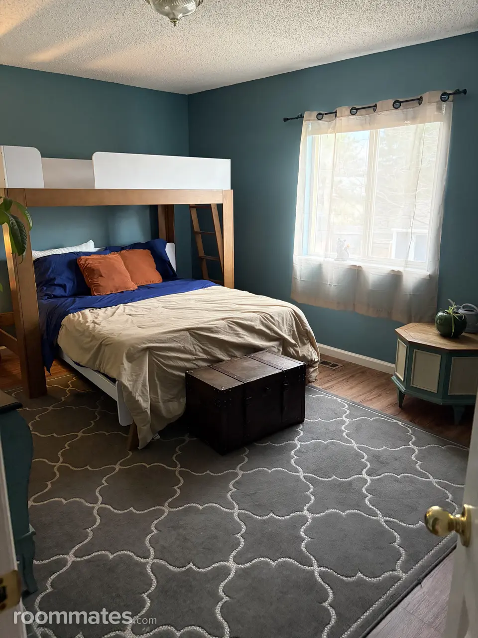 Profile photo 1 of 17