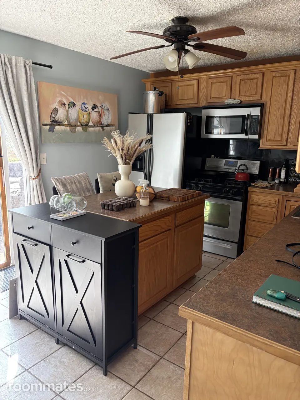 Profile photo 3 of 17