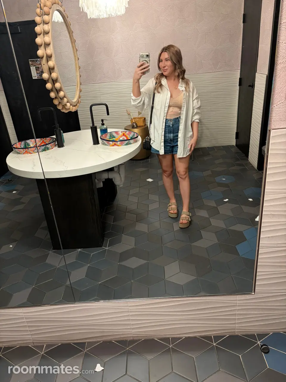 Profile photo 15 of 17