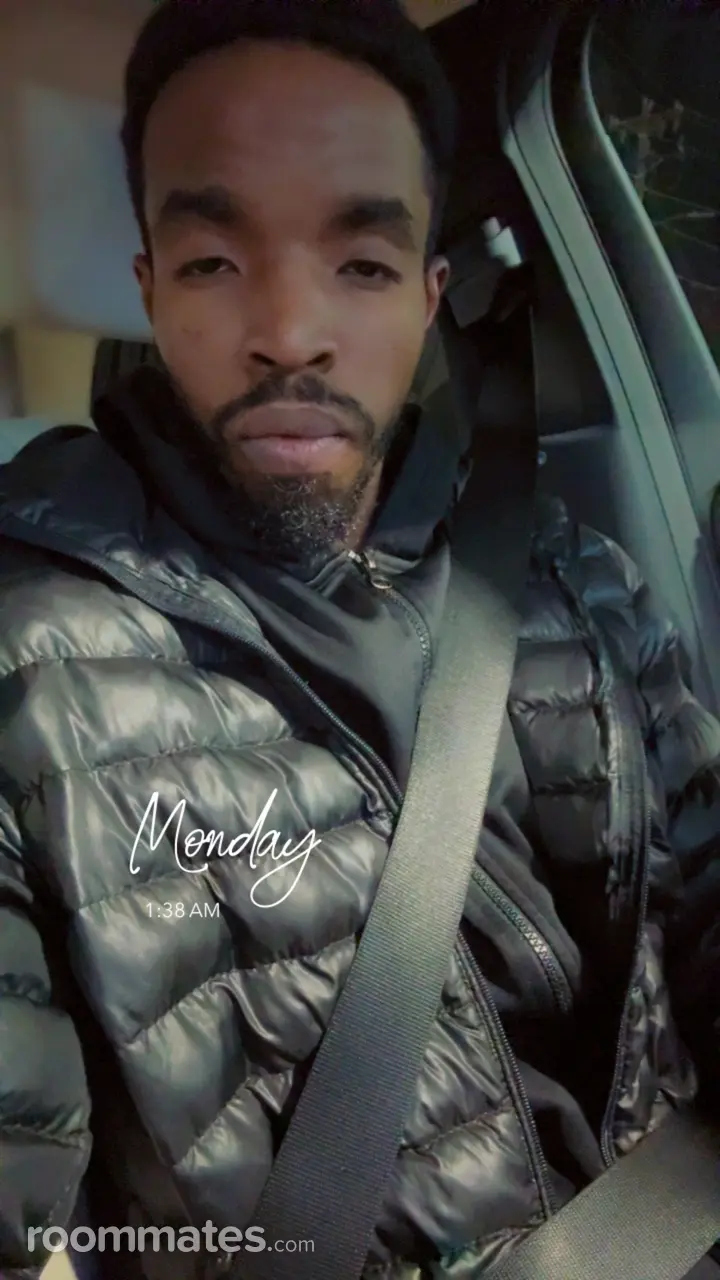 Profile photo 11 of 11